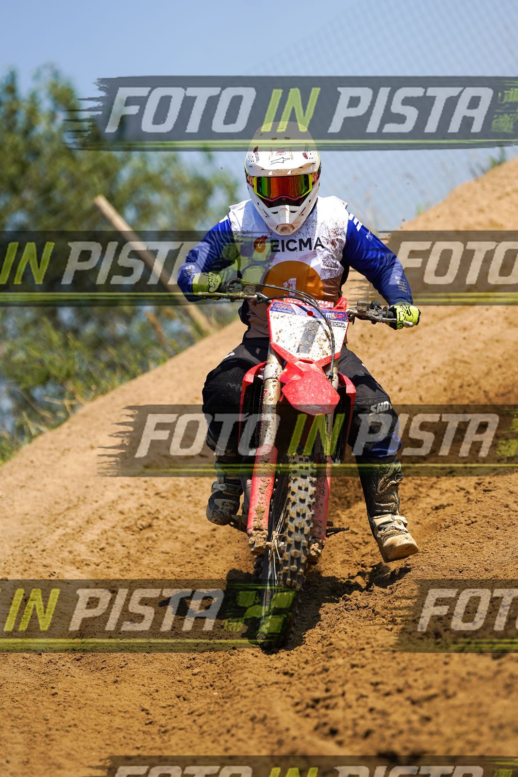 EICMA 20-09 12:00-13:00 · DOS03660