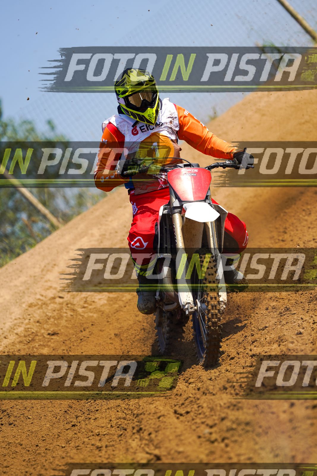 EICMA 20-09 12:00-13:00 · DOS03692