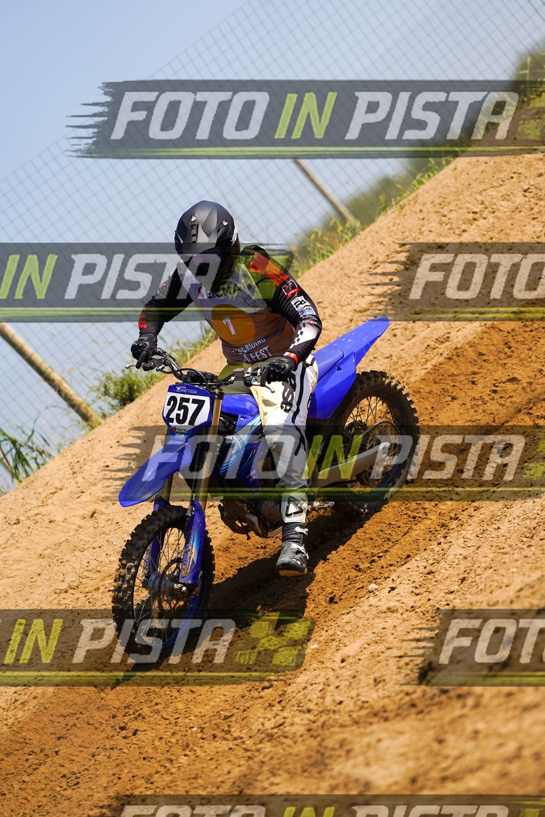 EICMA 20-09 12:00-13:00 · DOS03698