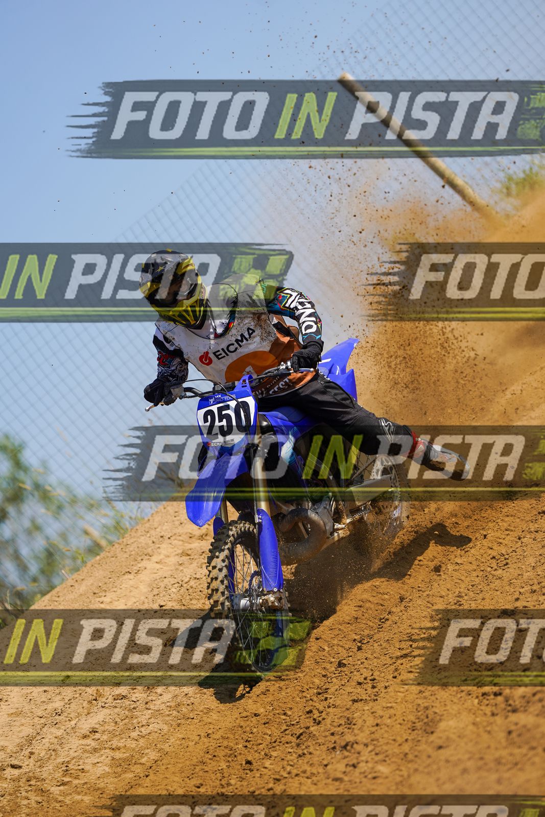 EICMA 20-09 12:00-13:00 · DOS03704