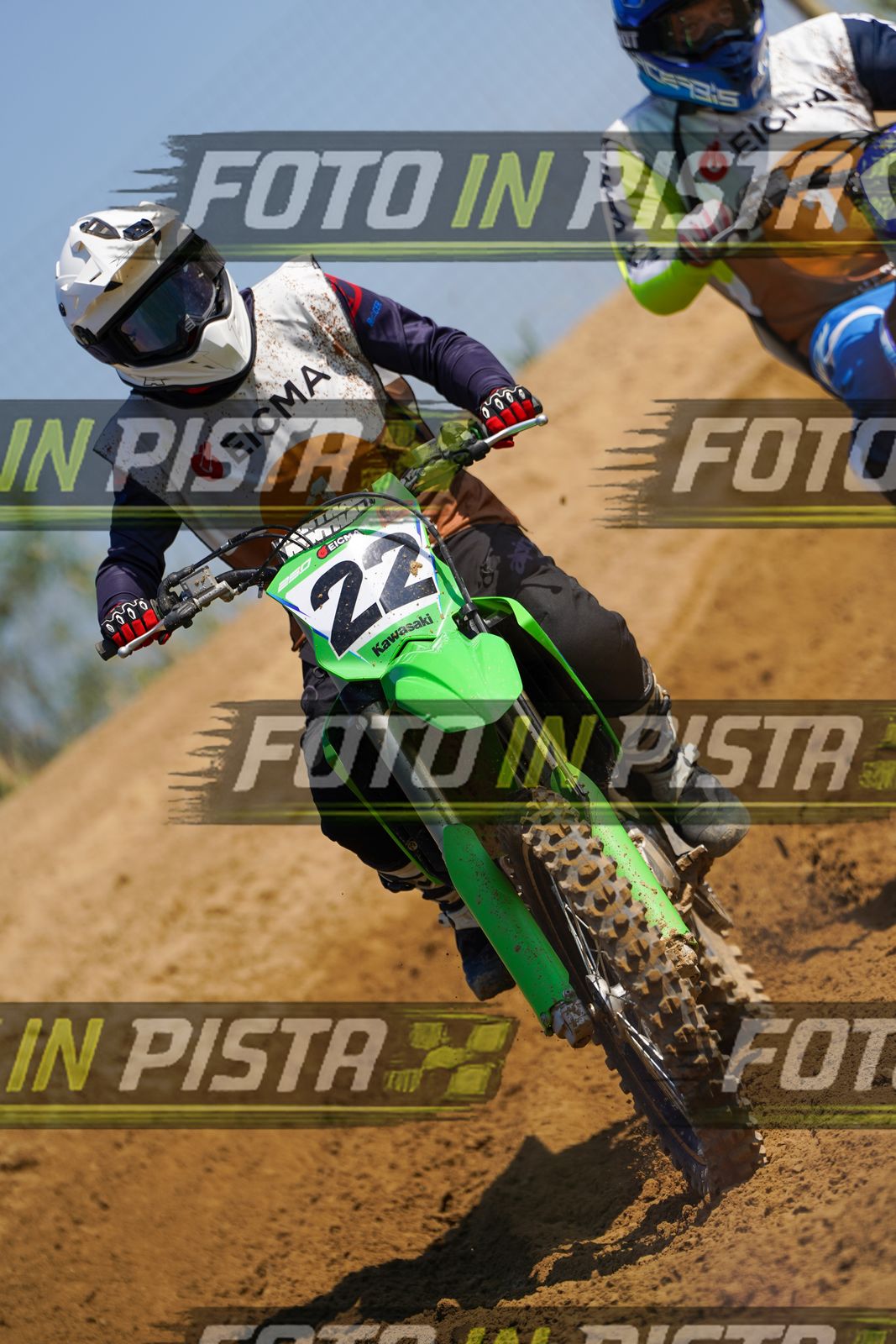 EICMA 20-09 12:00-13:00 · DOS03713