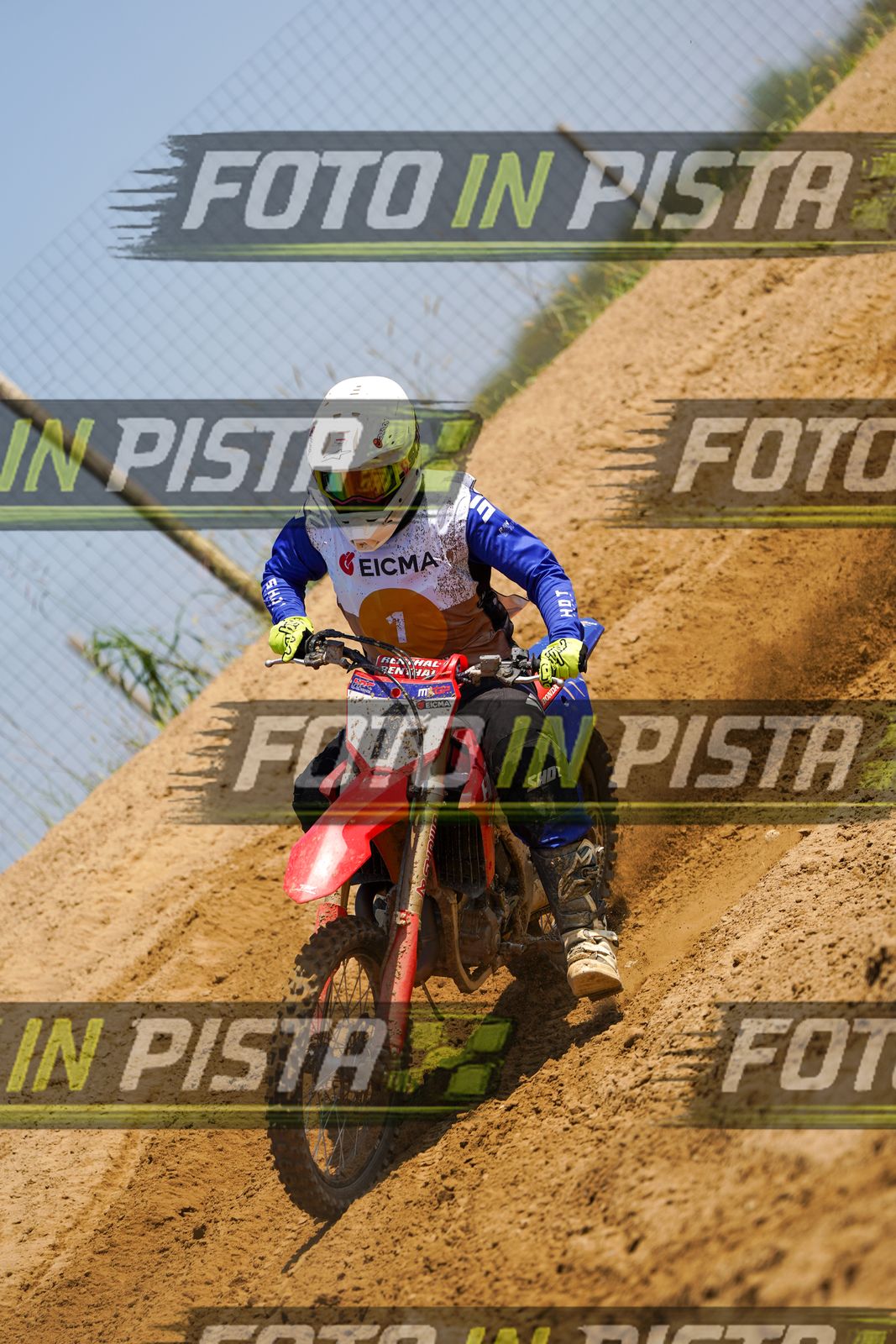 EICMA 20-09 12:00-13:00 · DOS03714