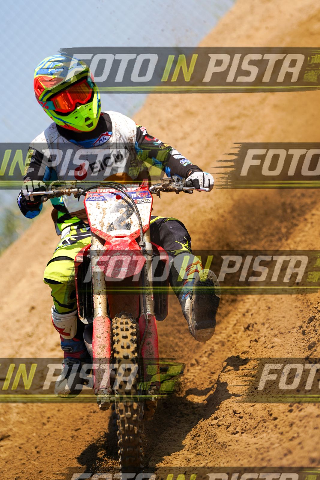 EICMA 20-09 12:00-13:00 · DOS03717