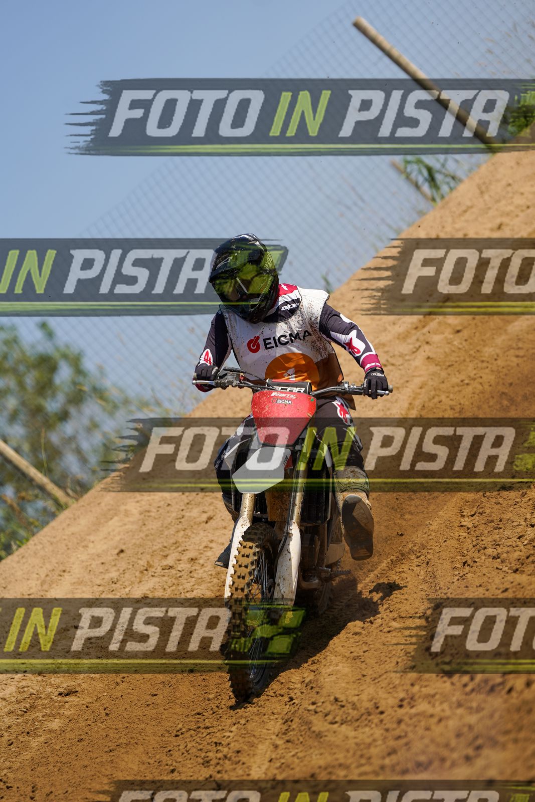 EICMA 20-09 12:00-13:00 · DOS03727
