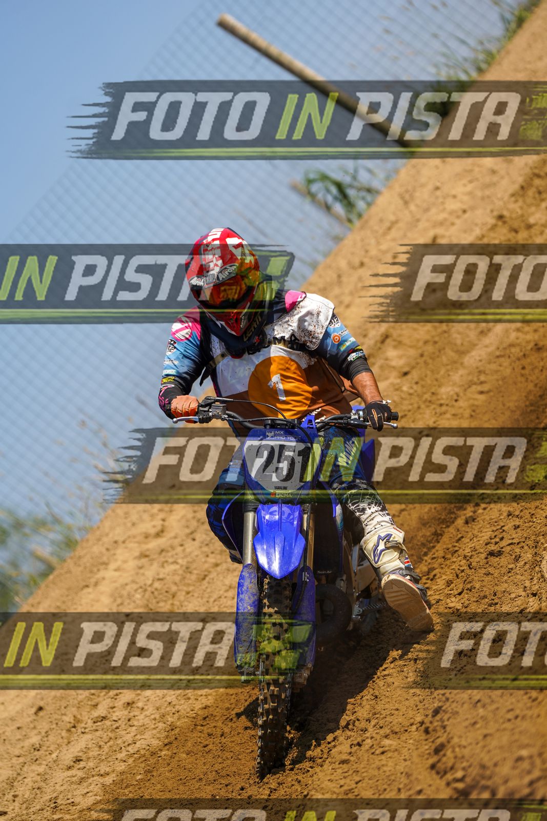 EICMA 20-09 12:00-13:00 · DOS03738