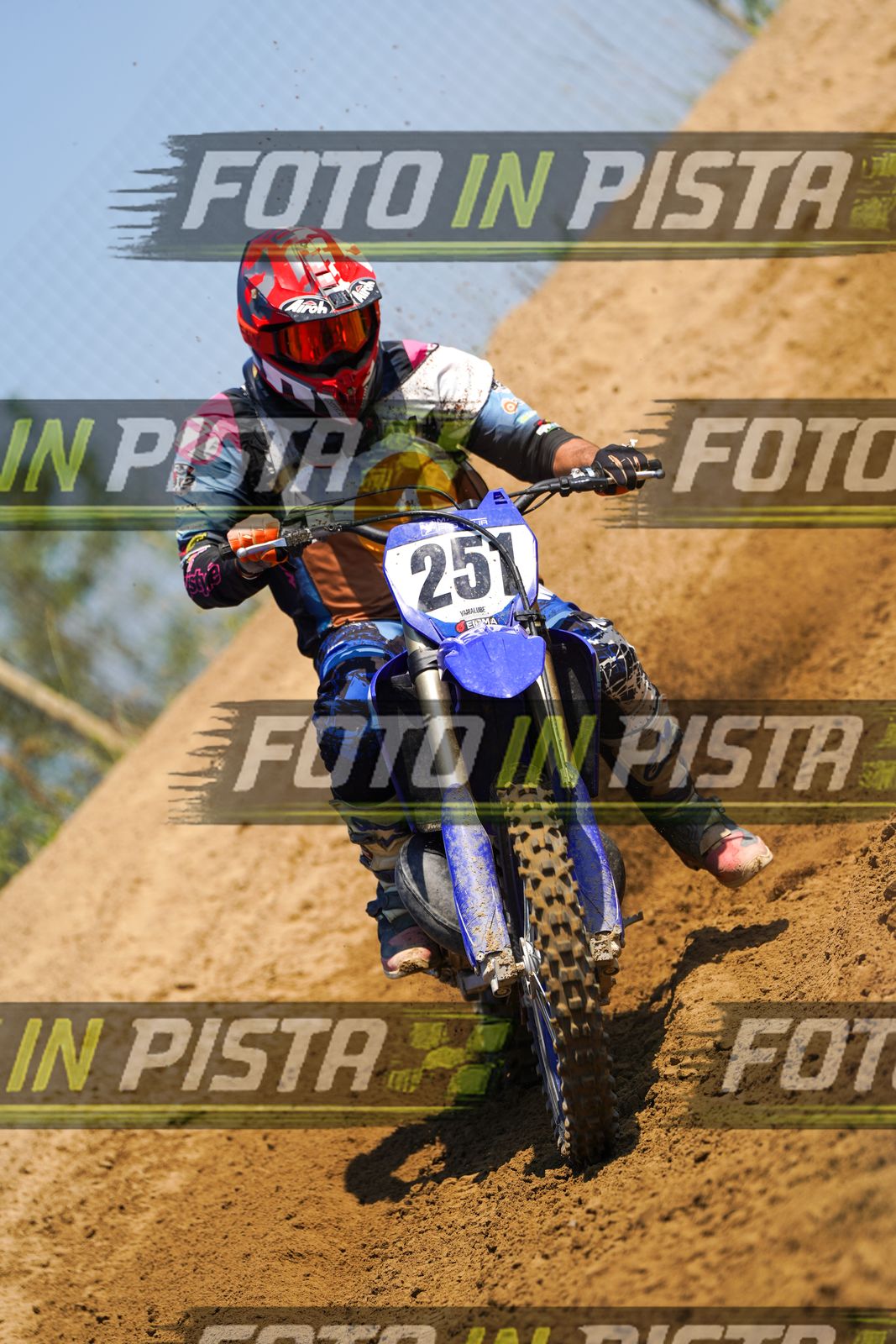 EICMA 20-09 12:00-13:00 · DOS03739