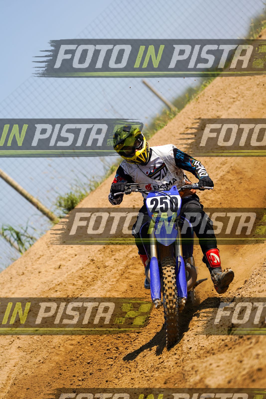 EICMA 20-09 12:00-13:00 · DOS03754