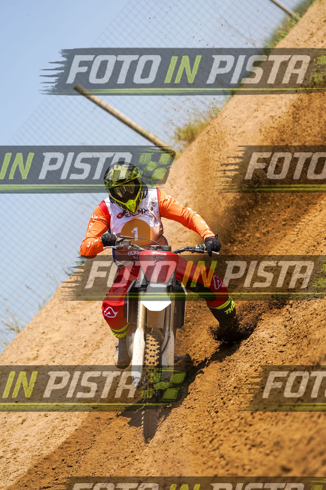 EICMA 20-09 12:00-13:00 · DOS03784