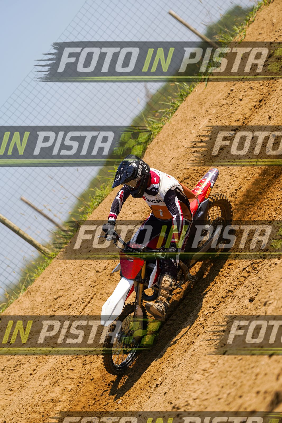 EICMA 20-09 12:00-13:00 · DOS03803