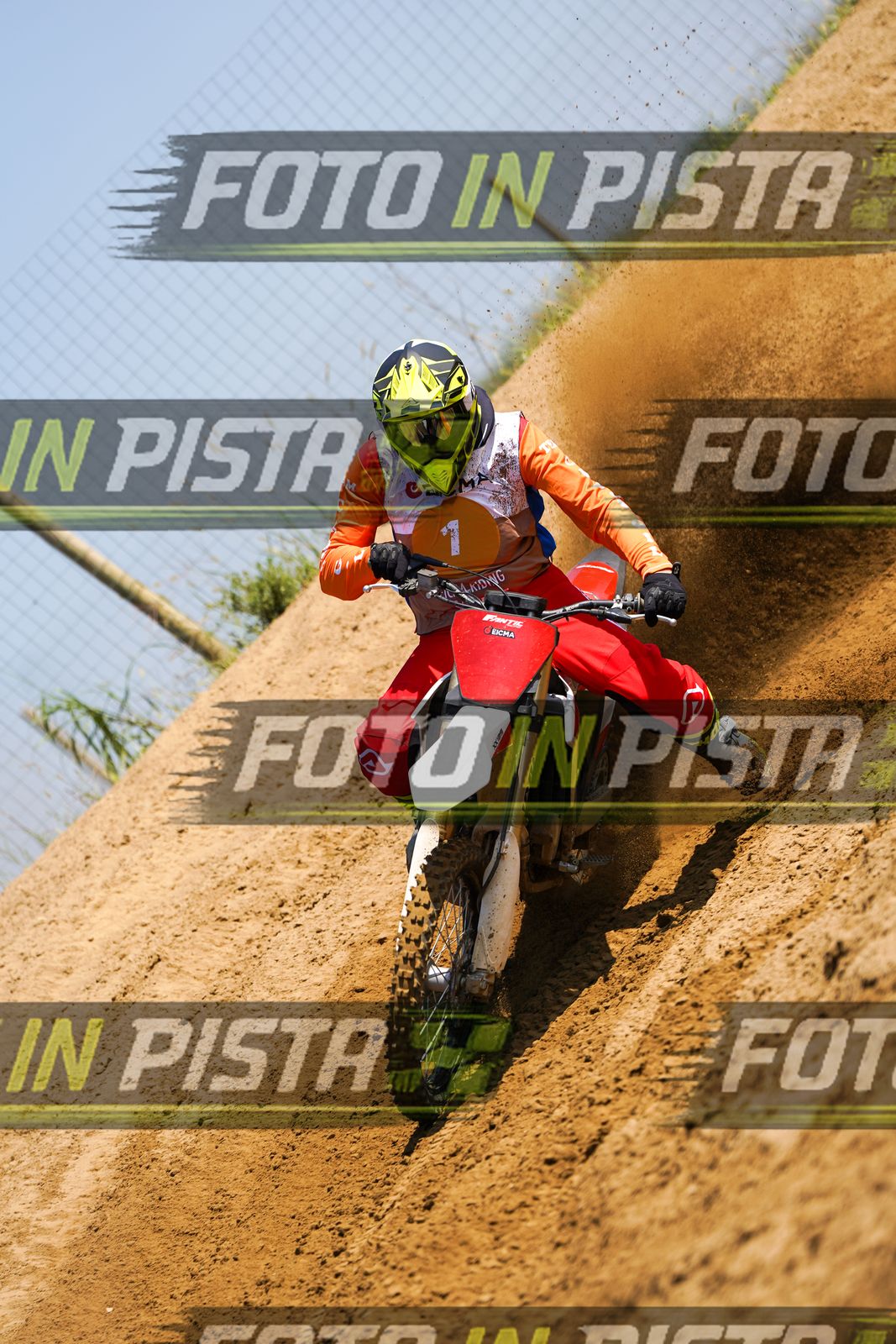 EICMA 20-09 12:00-13:00 · DOS03826