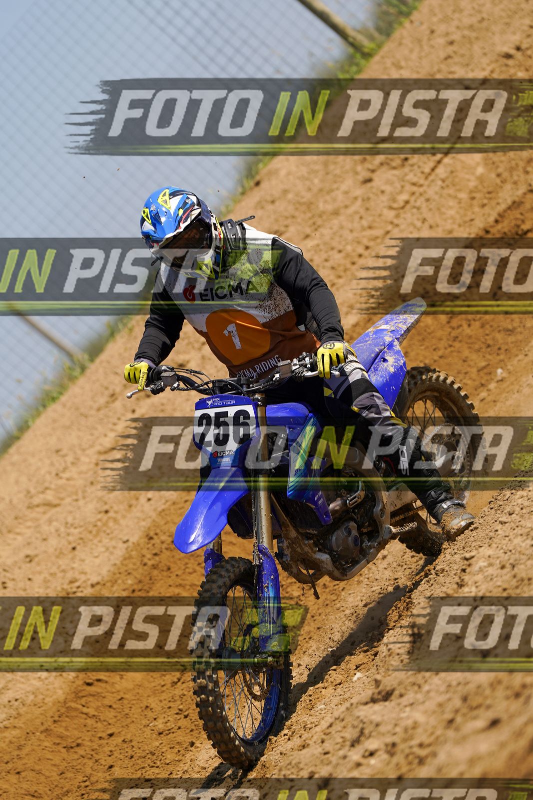 EICMA 20-09 12:00-13:00 · DOS03836