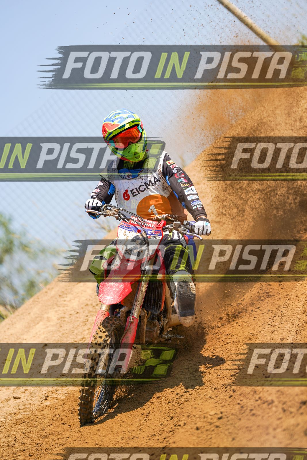 EICMA 20-09 12:00-13:00 · DOS03845