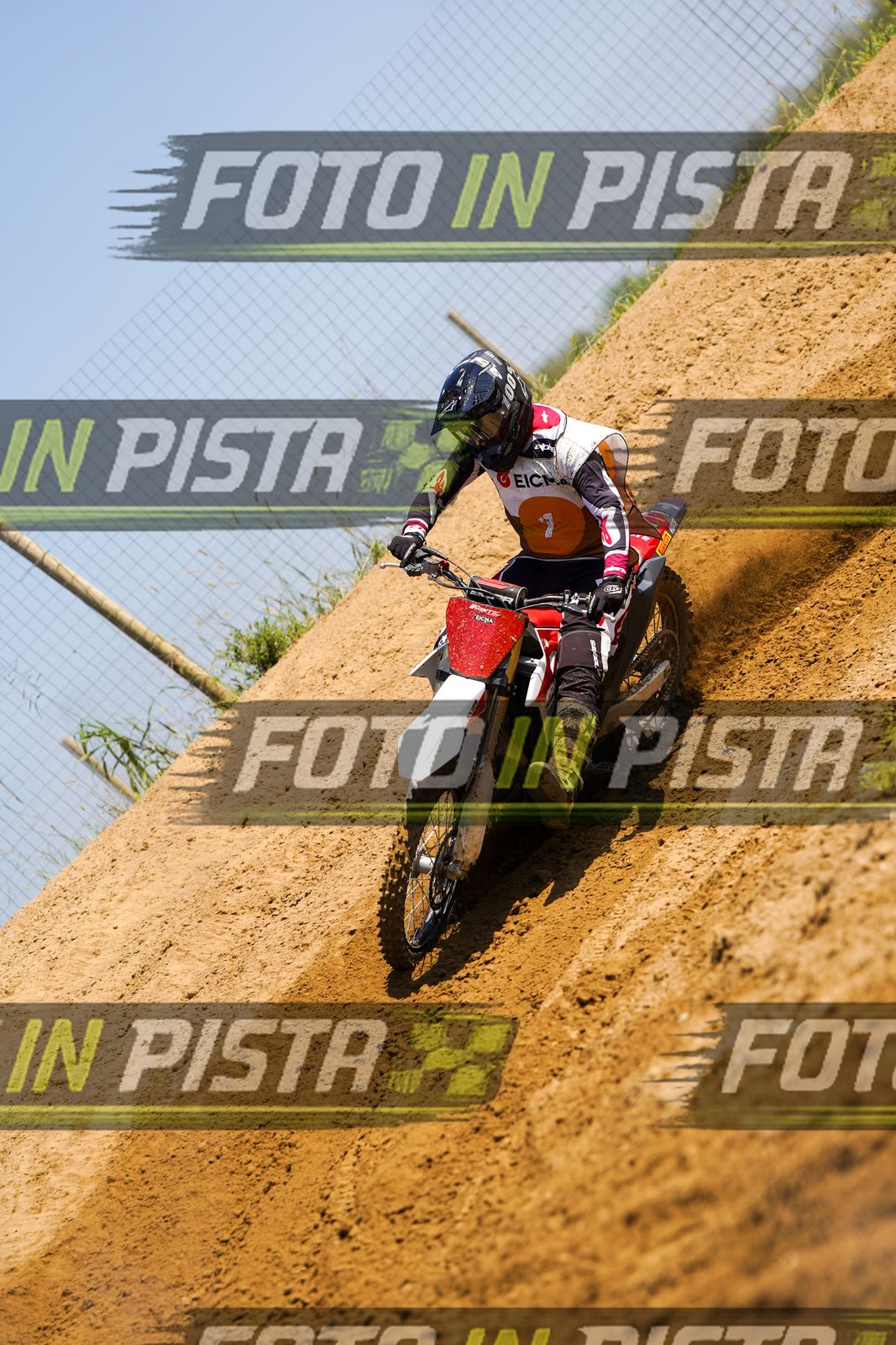 EICMA 20-09 12:00-13:00 · DOS03854