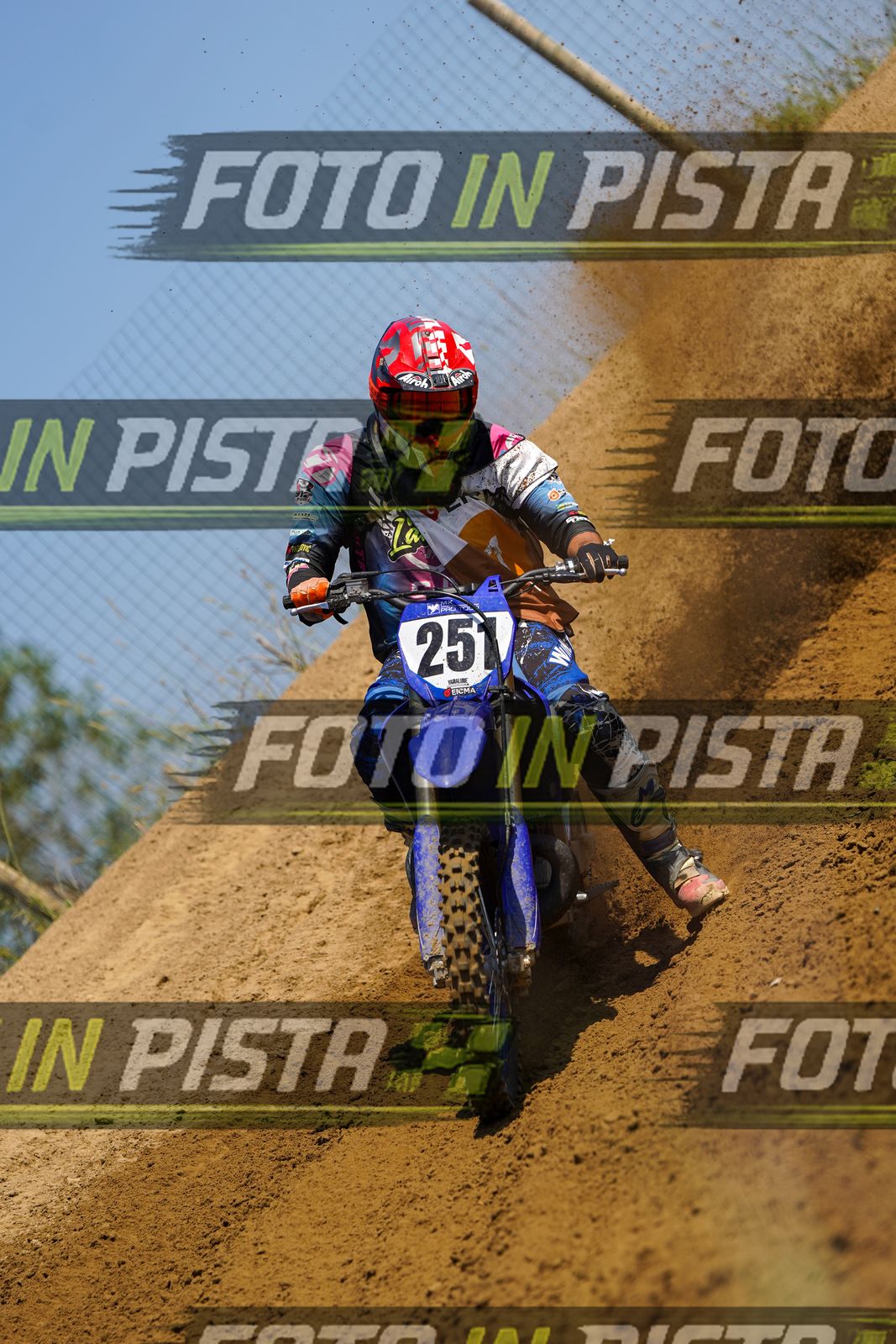 EICMA 20-09 12:00-13:00 · DOS03865