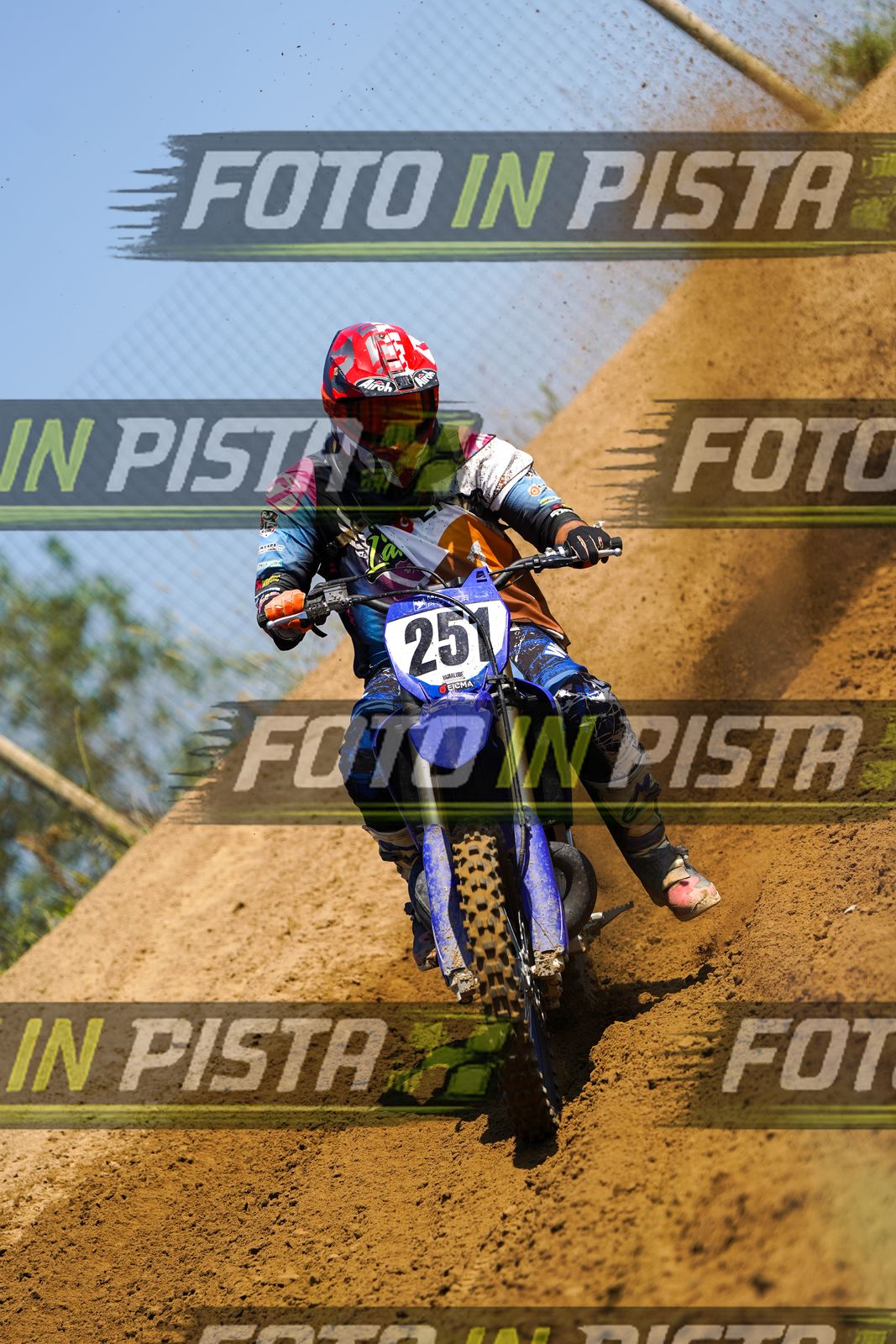 EICMA 20-09 12:00-13:00 · DOS03866