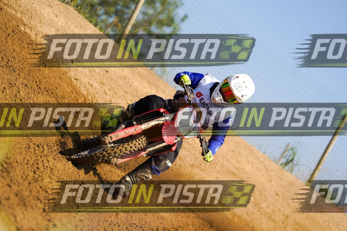 EICMA 20-09 12:00-13:00 · DOS03884