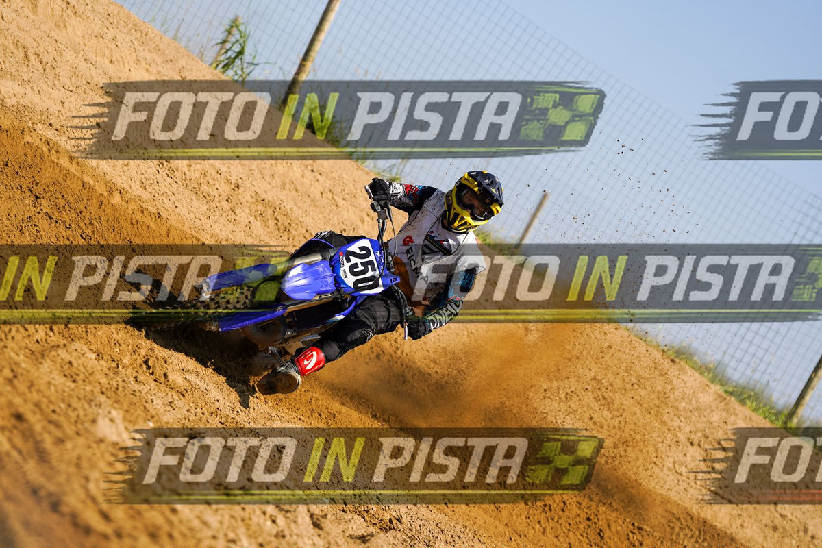 EICMA 20-09 12:00-13:00 · DOS03899
