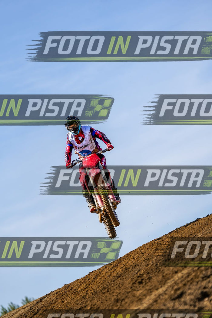 EICMA 20-09 14:00-15:00 · DOS03931