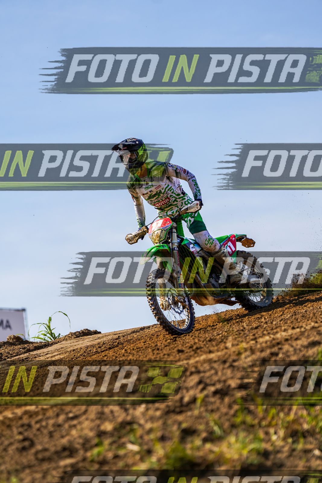 EICMA 20-09 14:00-15:00 · DOS03941