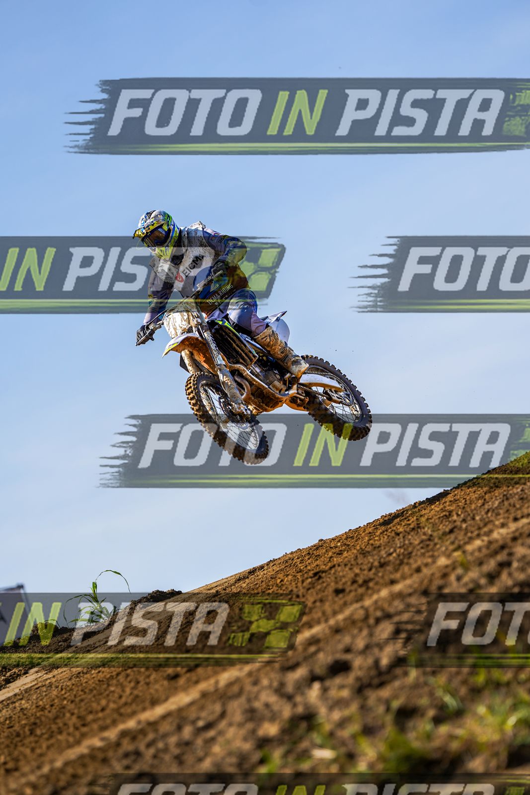 EICMA 20-09 14:00-15:00 · DOS03949