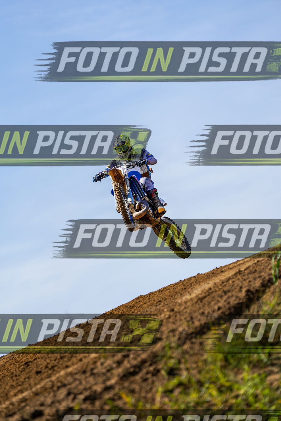 EICMA 20-09 14:00-15:00 · DOS03953