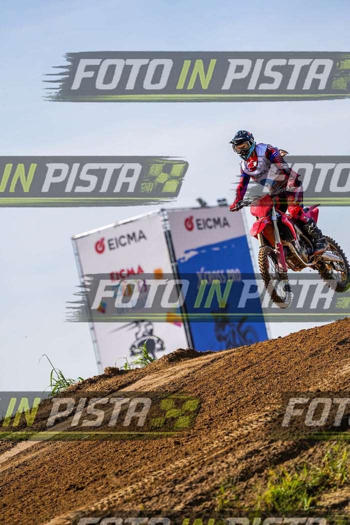 EICMA 20-09 14:00-15:00 · DOS03970