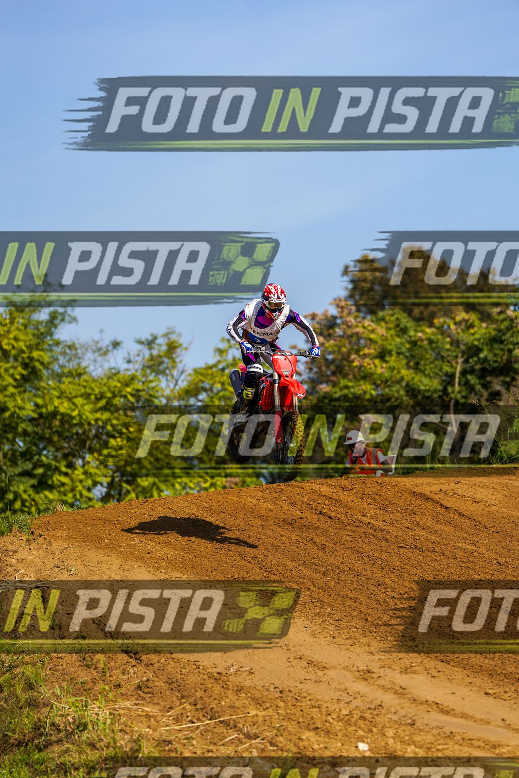 EICMA 20-09 14:00-15:00 · DOS04024