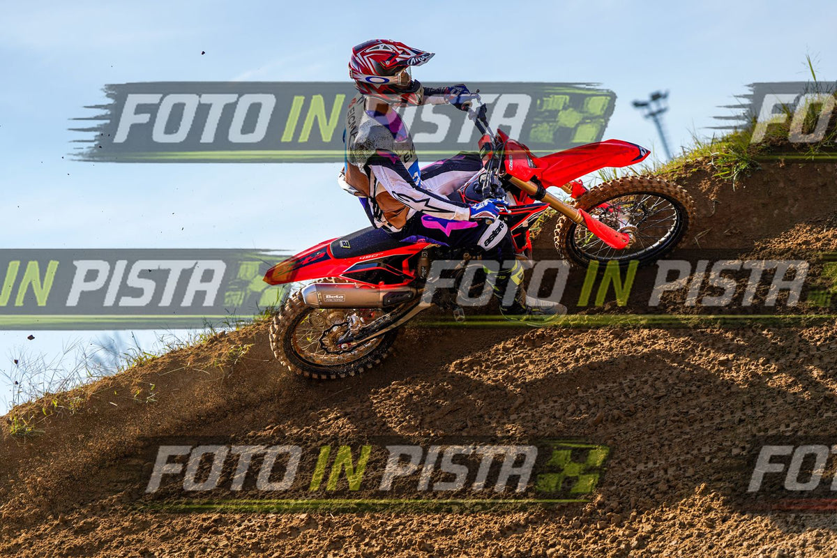 EICMA 20-09 14:00-15:00 · DOS04025