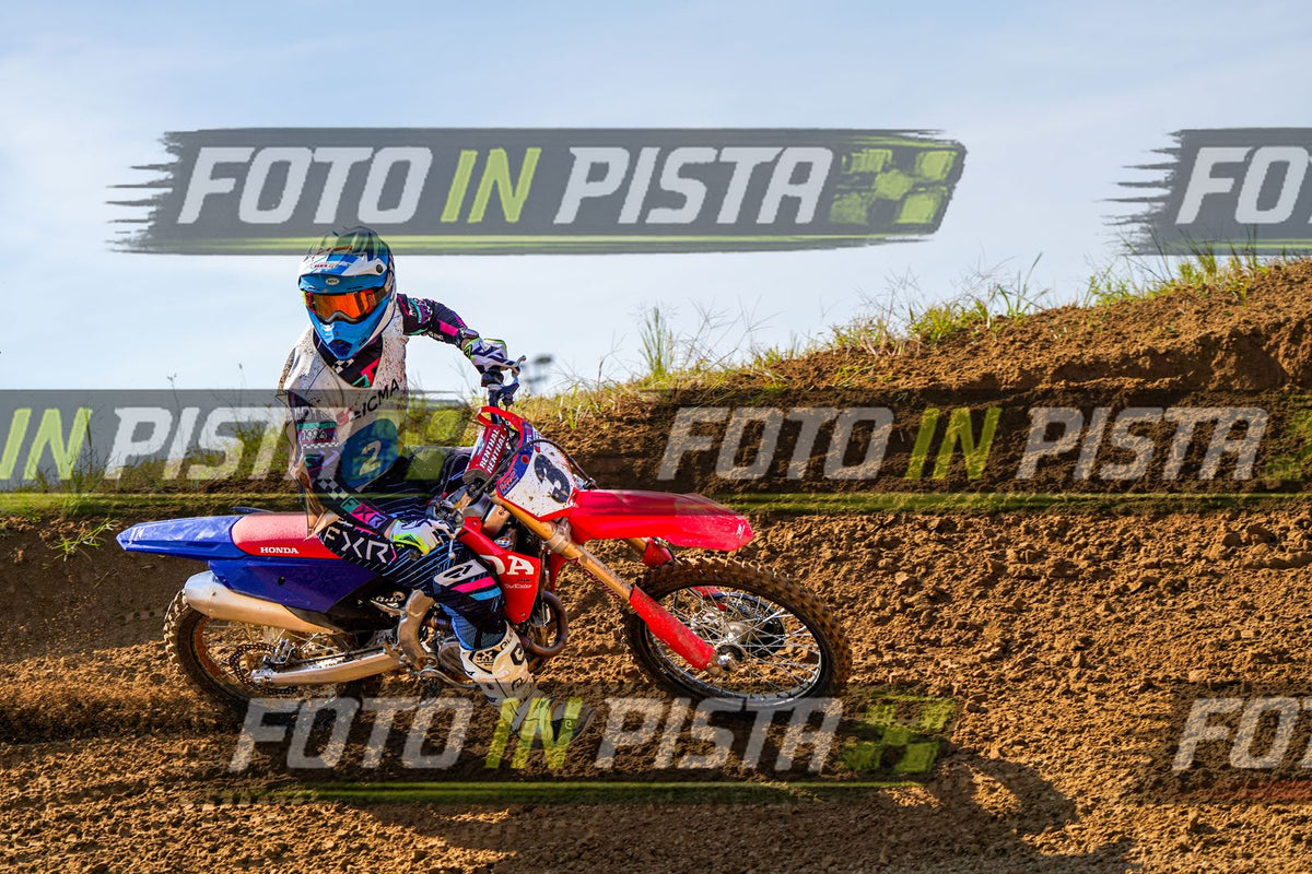 EICMA 20-09 14:00-15:00 · DOS04045