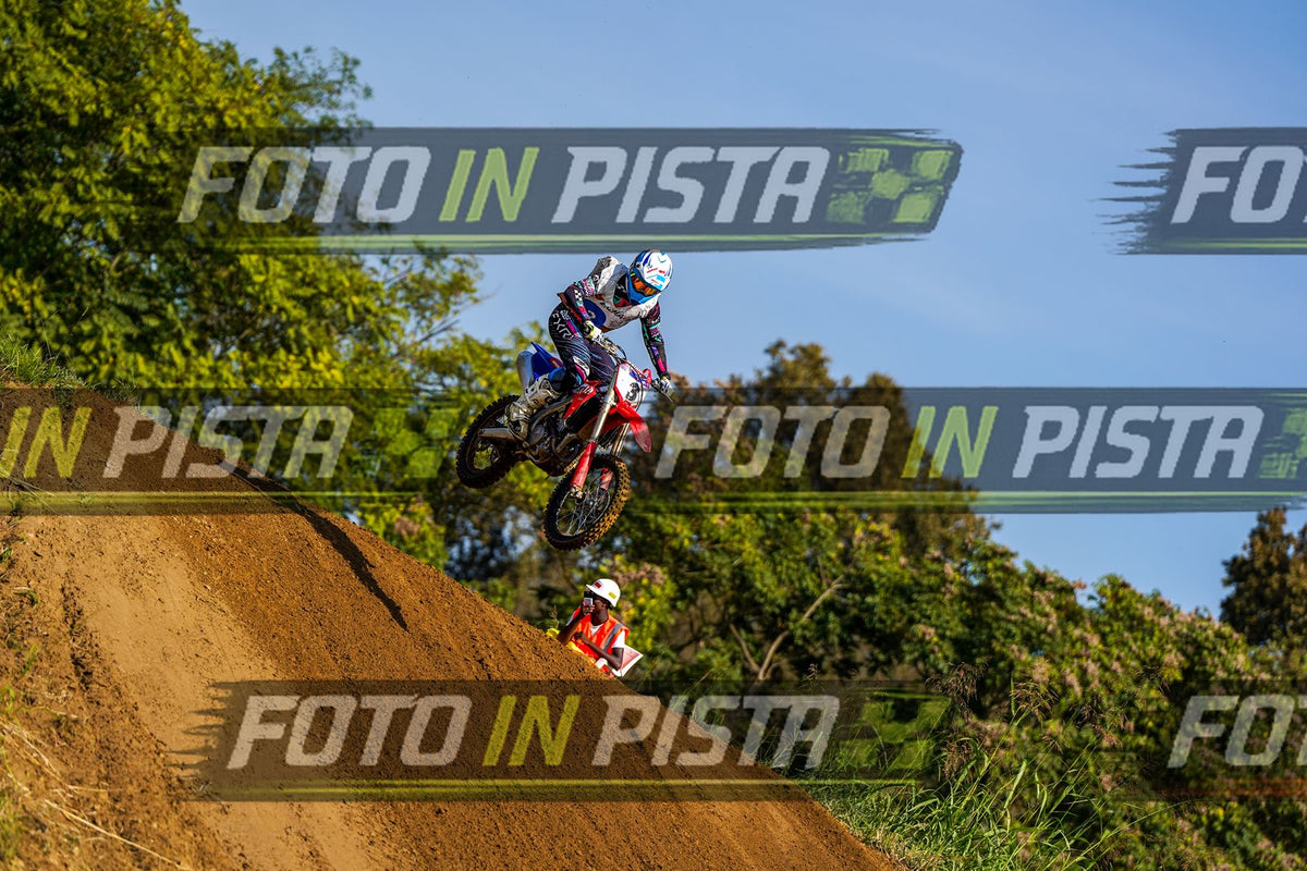 EICMA 20-09 14:00-15:00 · DOS04097