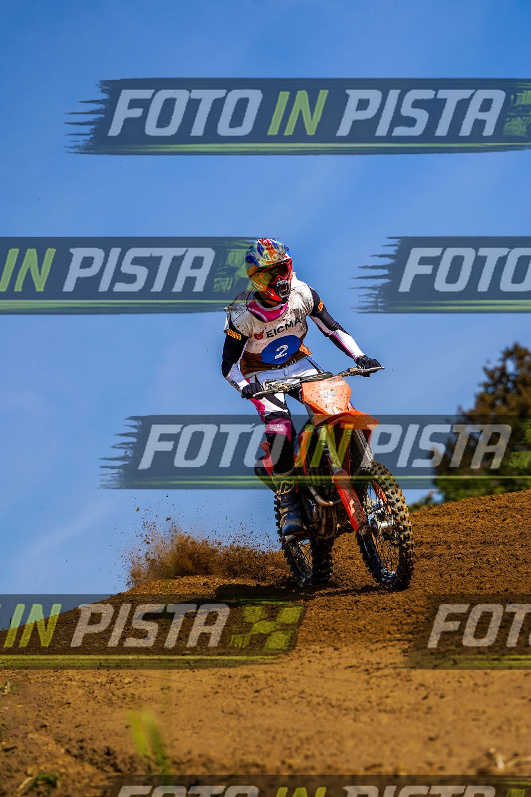EICMA 20-09 14:00-15:00 · DOS04157