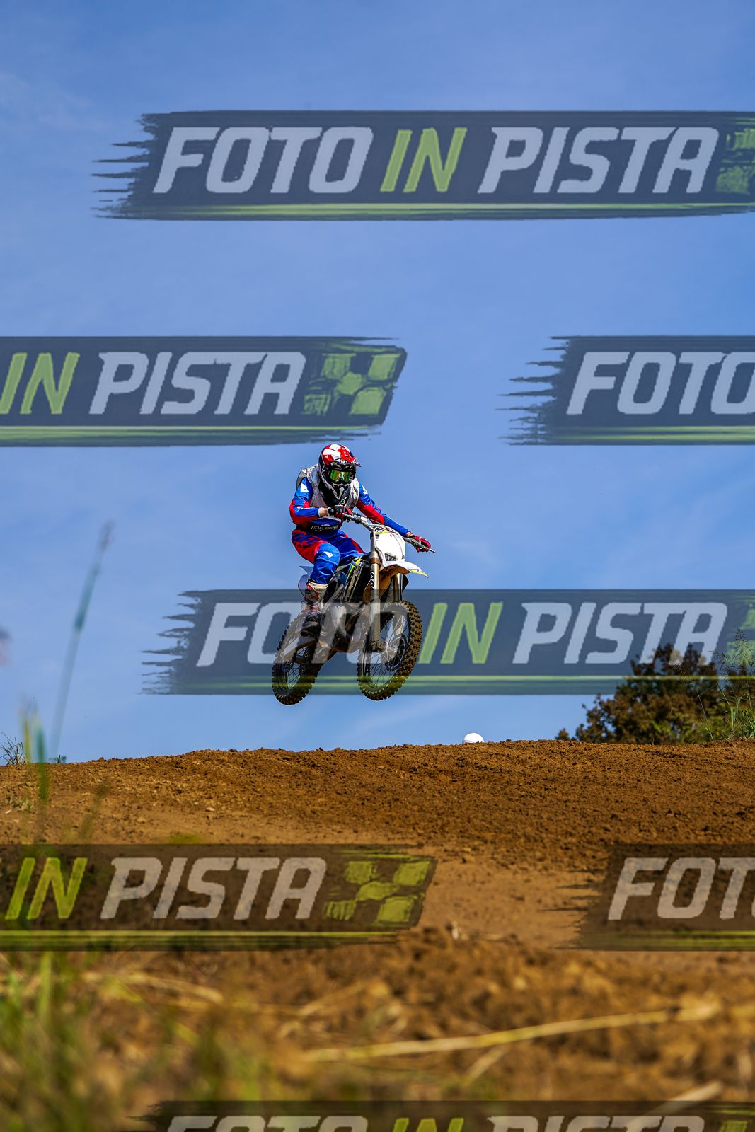 EICMA 20-09 14:00-15:00 · DOS04236