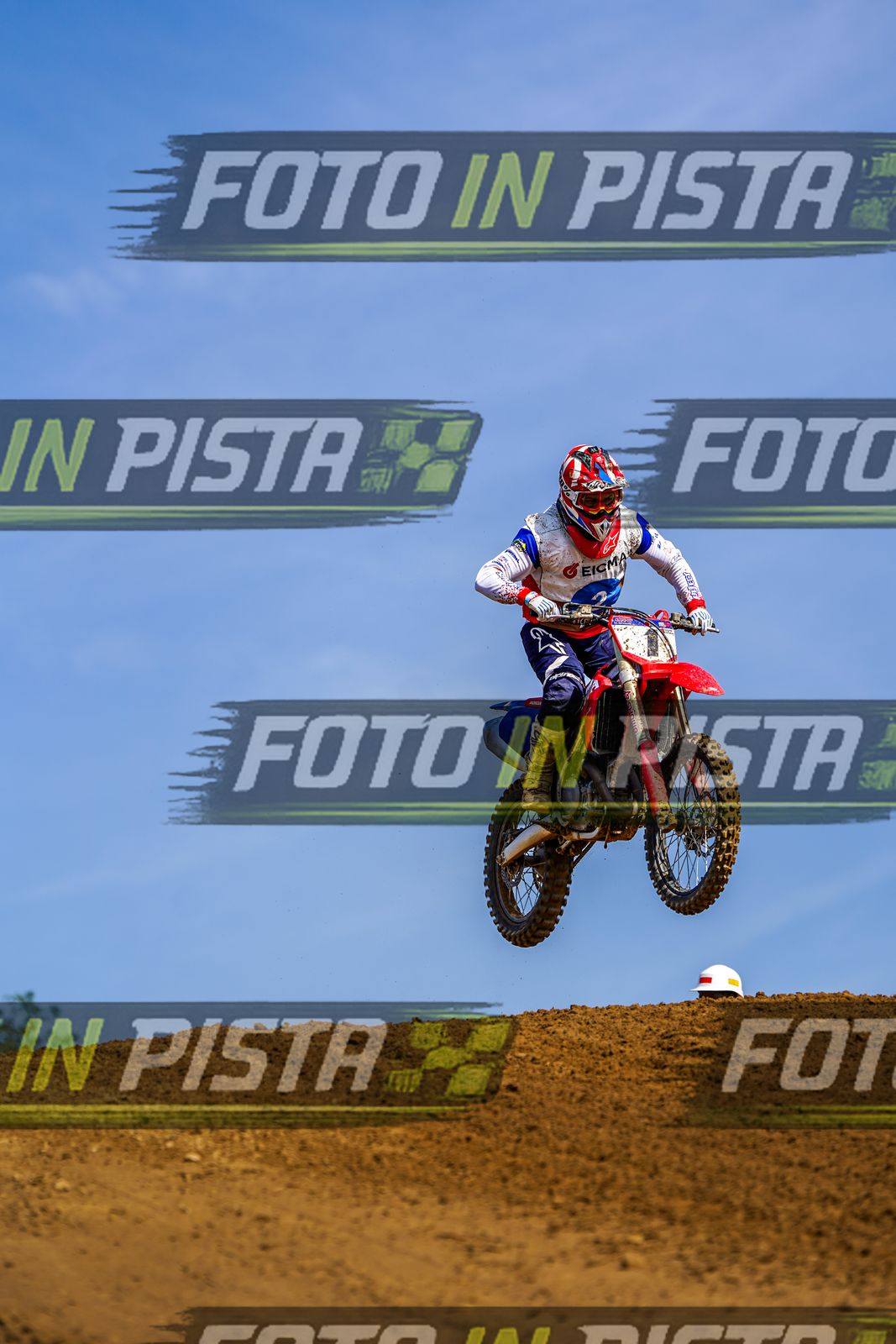 EICMA 20-09 14:00-15:00 · DOS04298