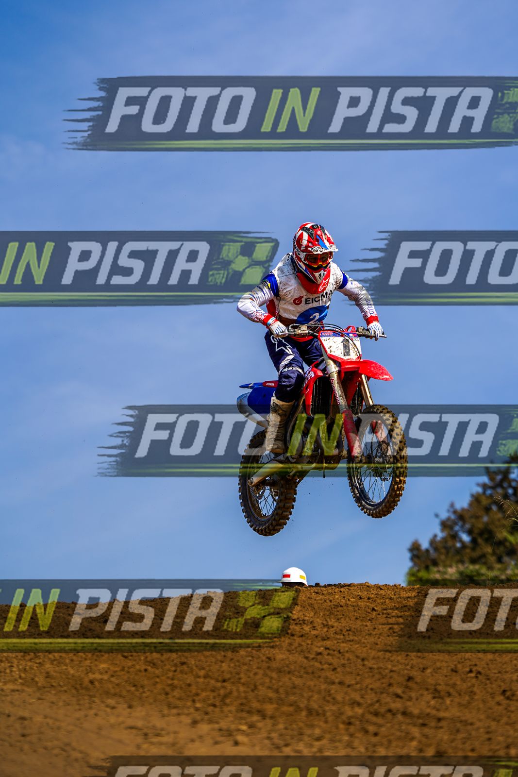 EICMA 20-09 14:00-15:00 · DOS04299
