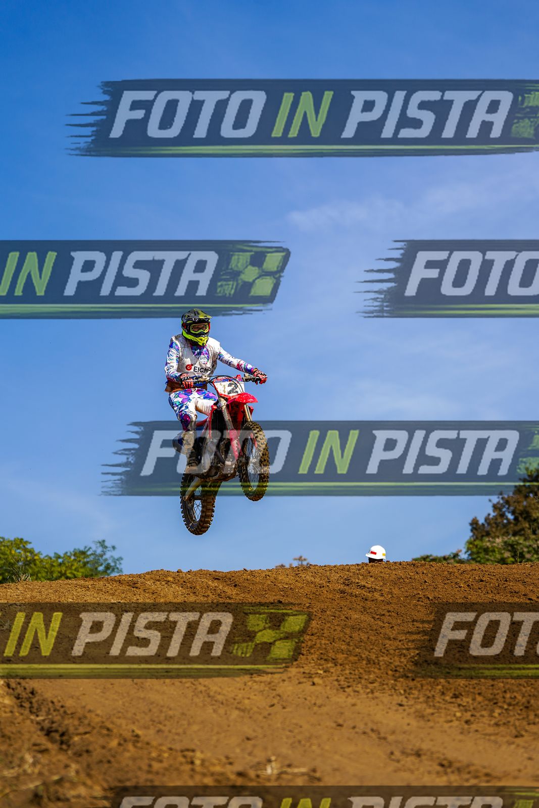EICMA 20-09 14:00-15:00 · DOS04333