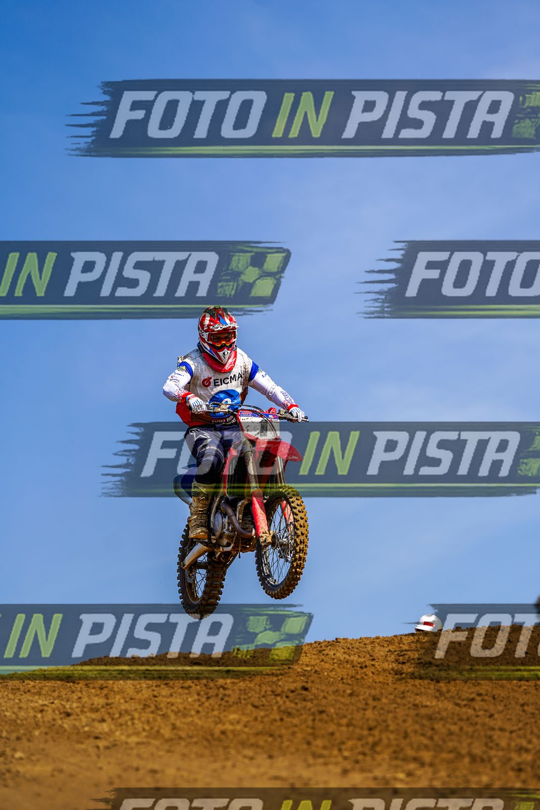 EICMA 20-09 14:00-15:00 · DOS04345