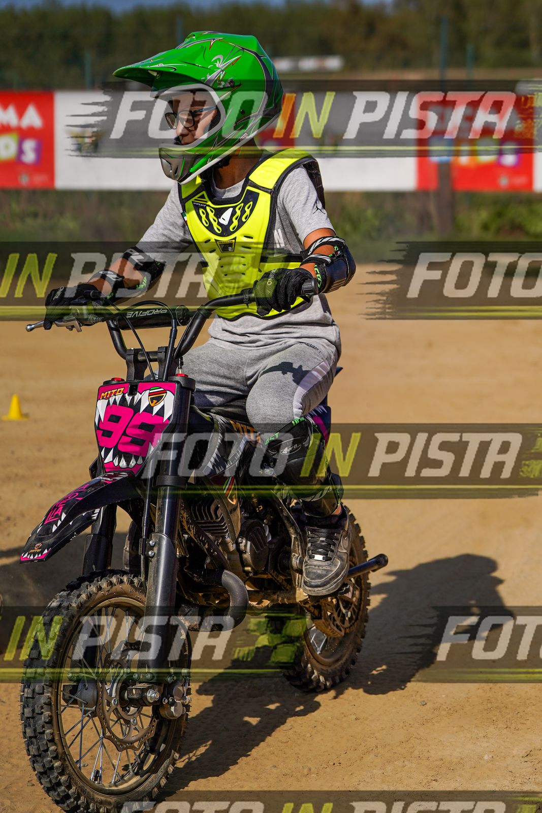 EICMA 20-09 15:00-16:00 · DOS04444