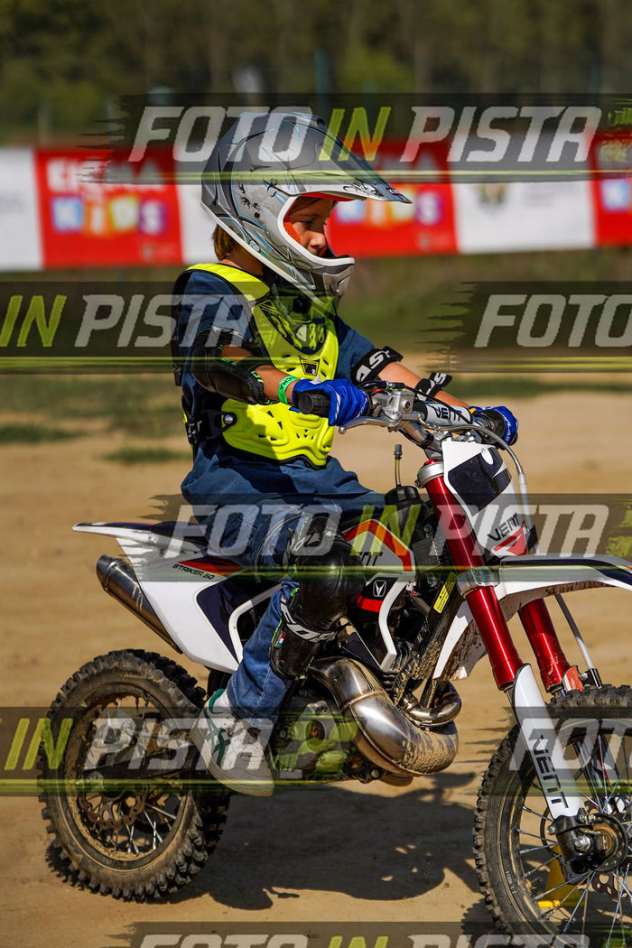 EICMA 20-09 15:00-16:00 · DOS04455
