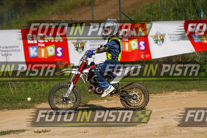 EICMA 20-09 15:00-16:00 · DOS04459