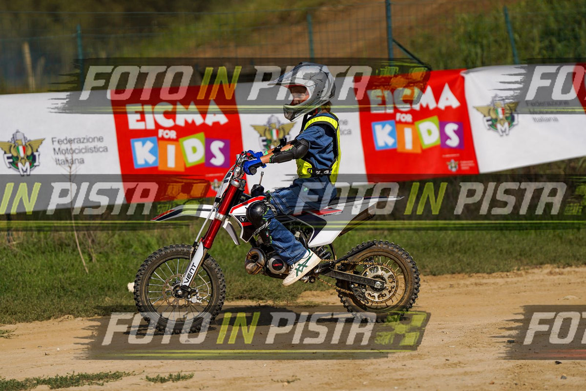 EICMA 20-09 15:00-16:00 · DOS04460