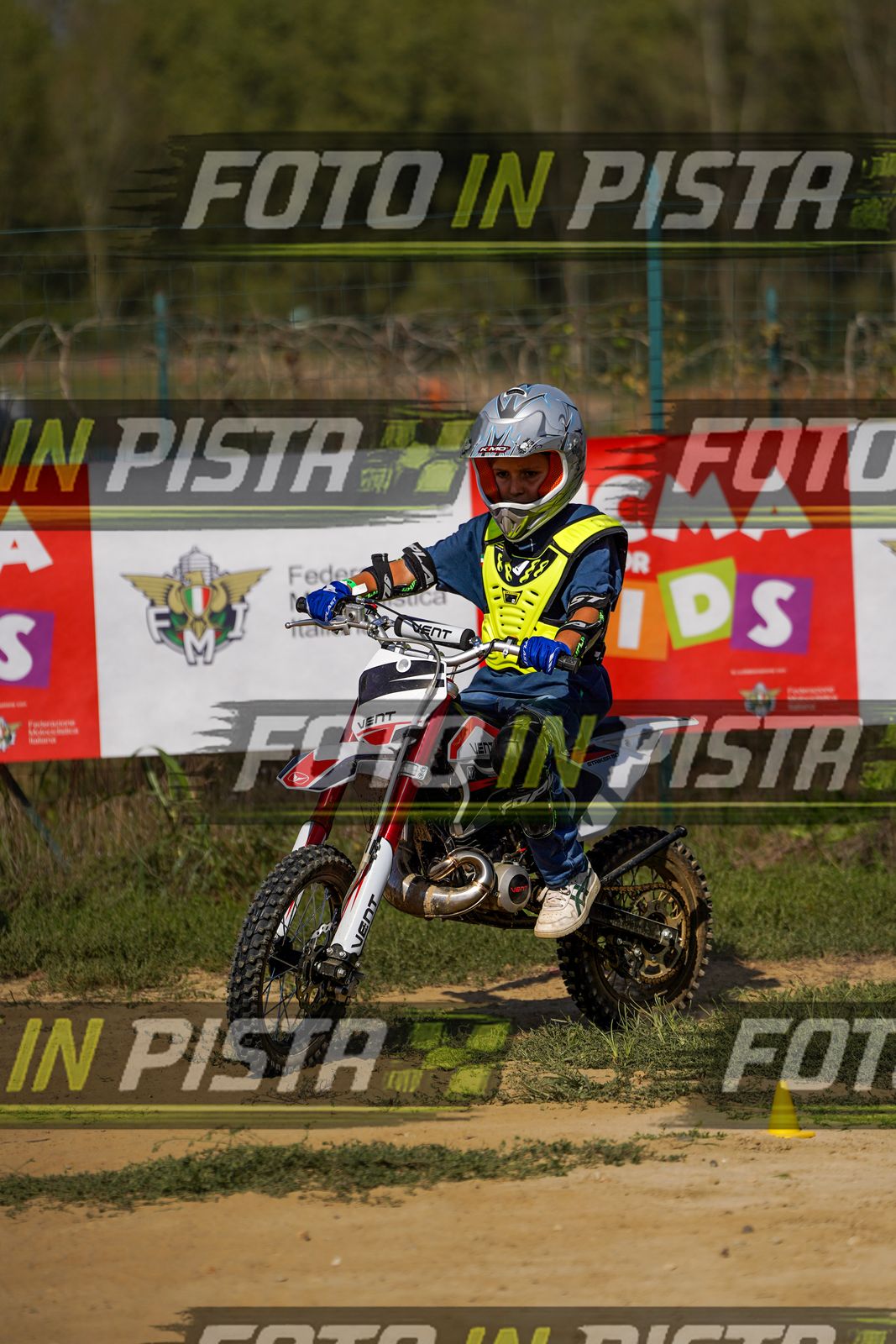 EICMA 20-09 15:00-16:00 · DOS04462