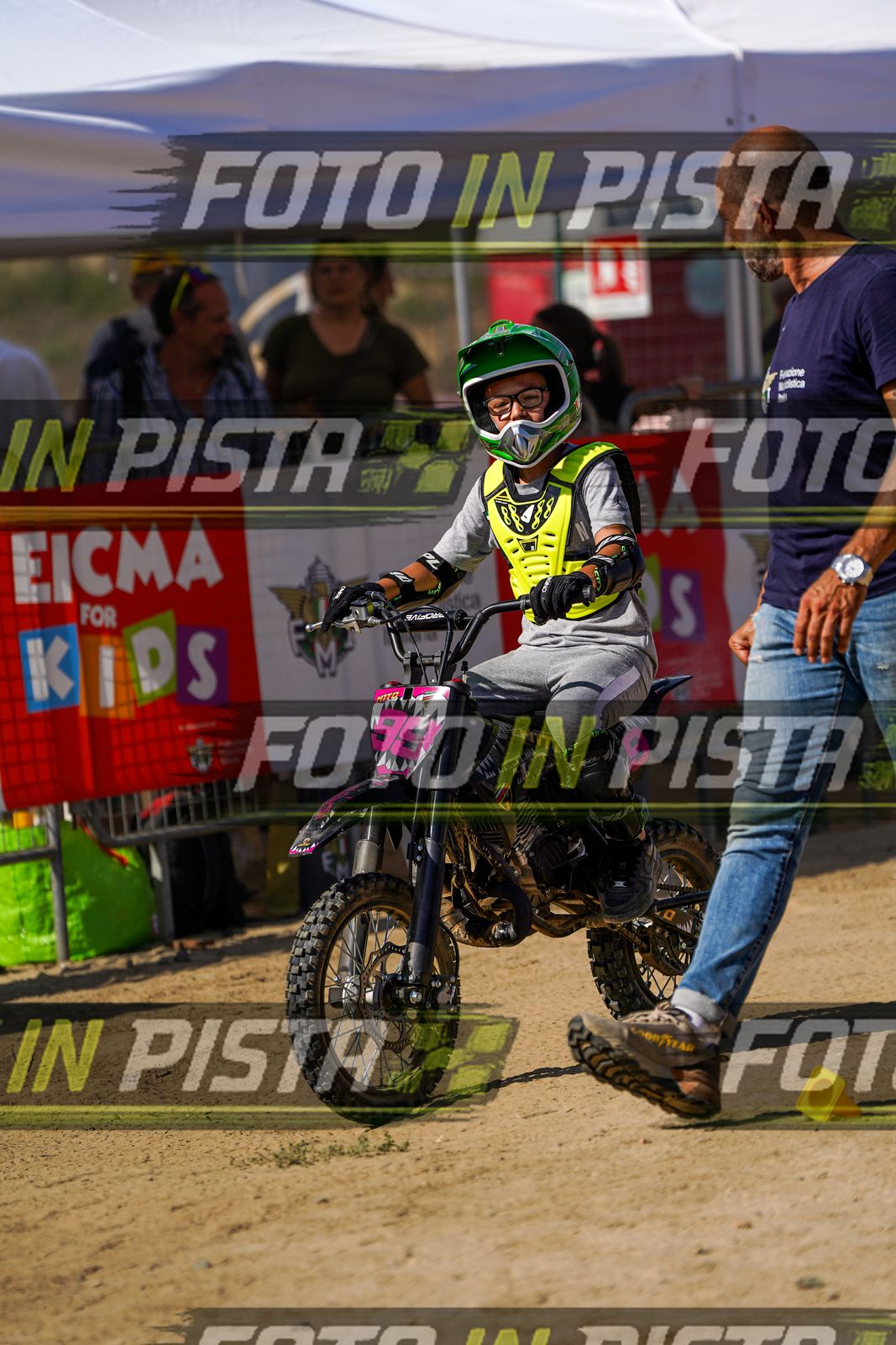 EICMA 20-09 15:00-16:00 · DOS04486