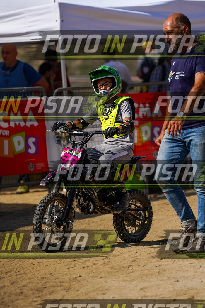 EICMA 20-09 15:00-16:00 · DOS04488