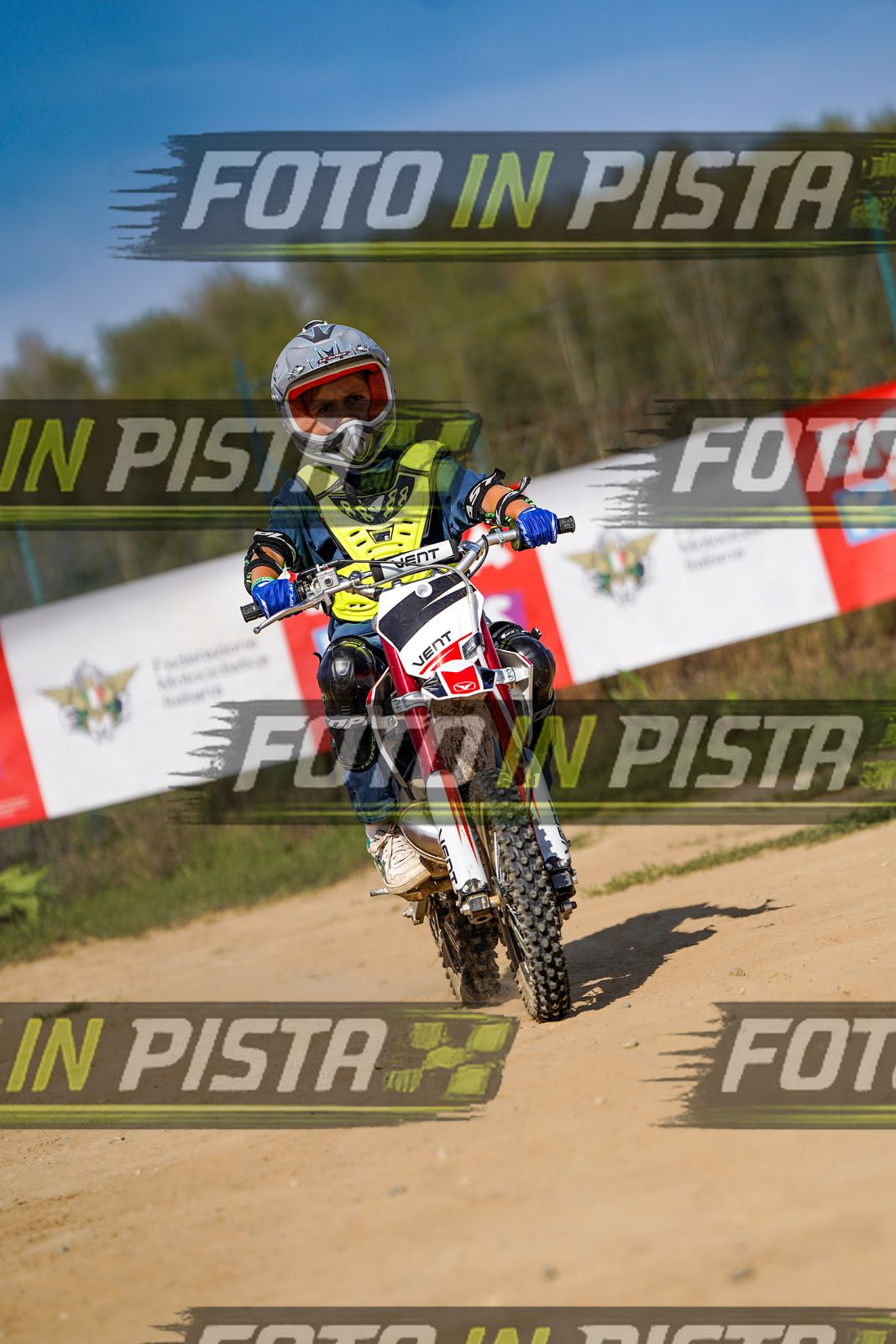 EICMA 20-09 15:00-16:00 · DOS04497