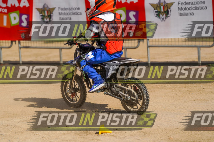 EICMA 20-09 15:00-16:00 · DOS04522