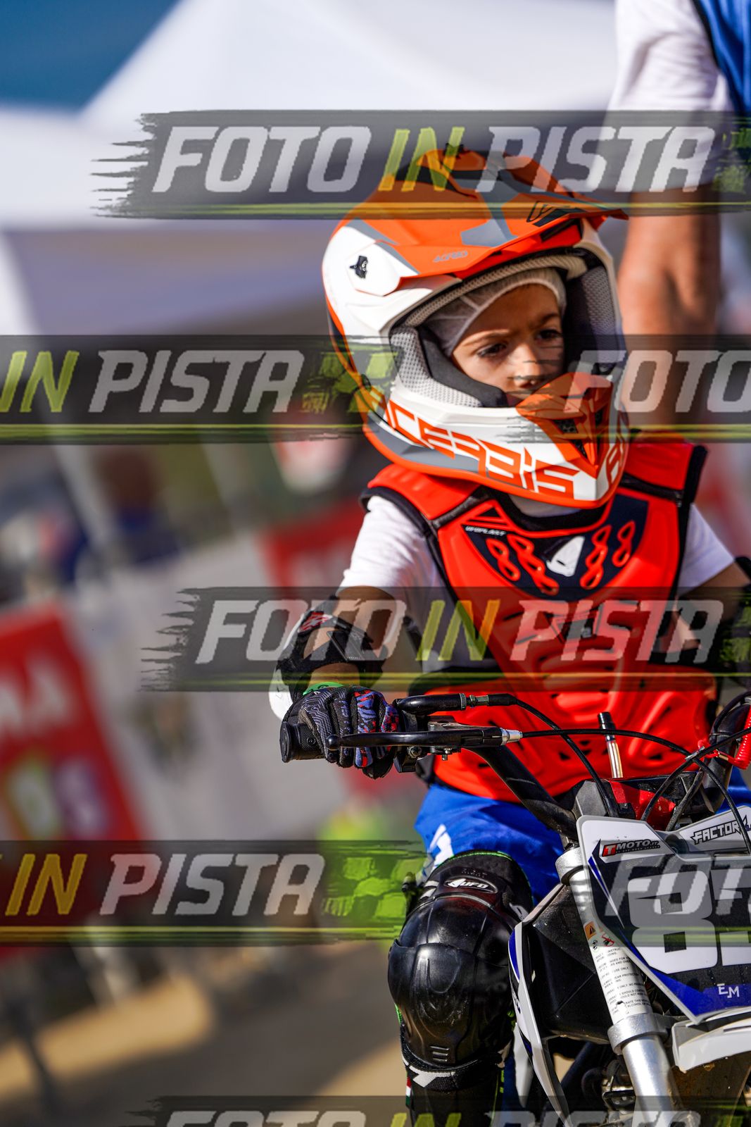 EICMA 20-09 15:00-16:00 · DOS04532