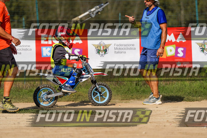 EICMA 20-09 15:00-16:00 · DOS04547
