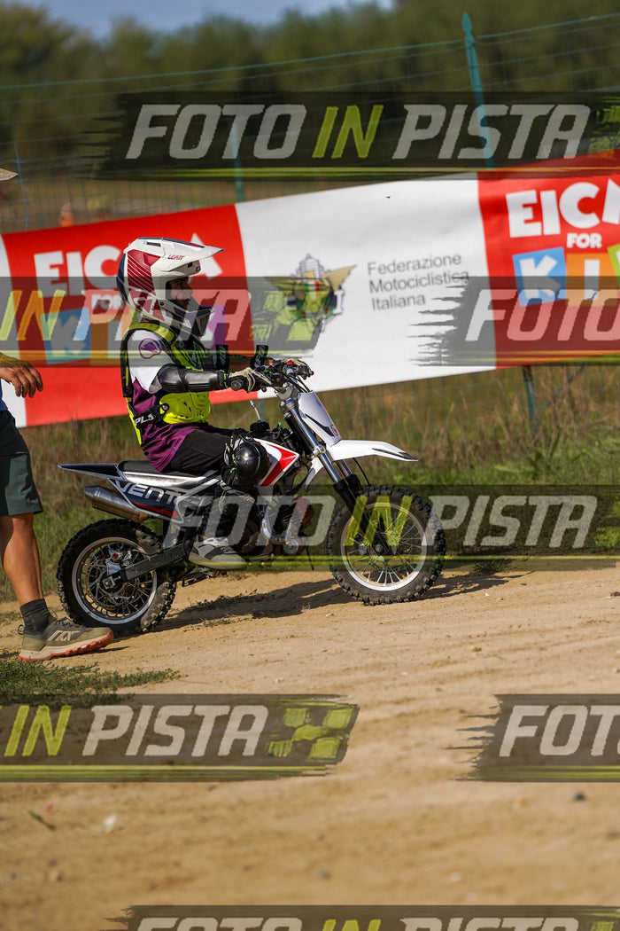 EICMA 20-09 15:00-16:00 · DOS04575