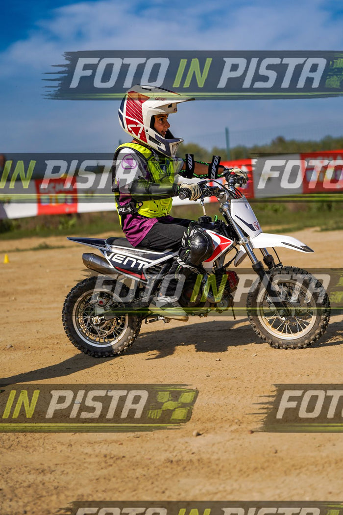 EICMA 20-09 15:00-16:00 · DOS04590