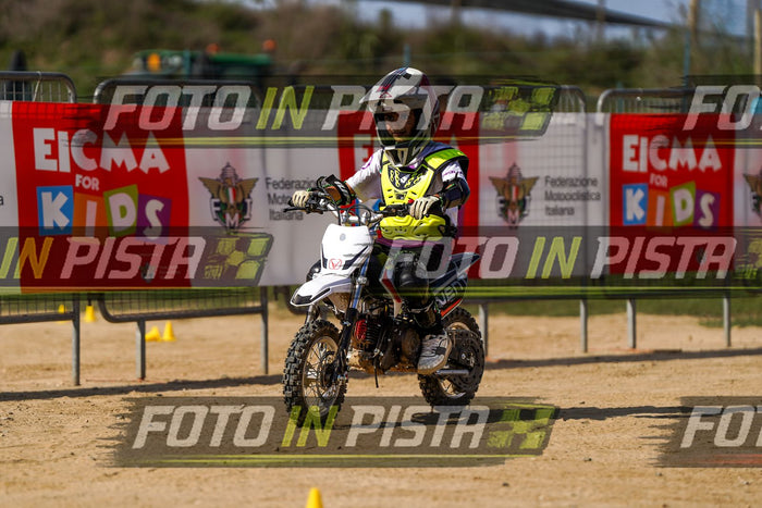 EICMA 20-09 15:00-16:00 · DOS04595